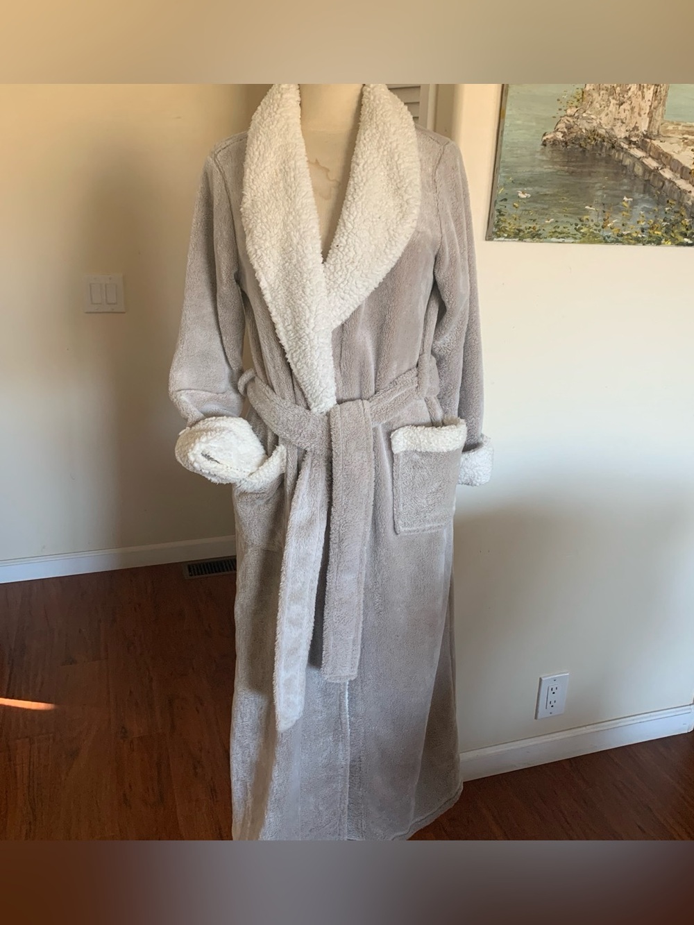 Natori Plush Long Shawl-Collar Robe in Light Gray with Cream Sherpa Trim